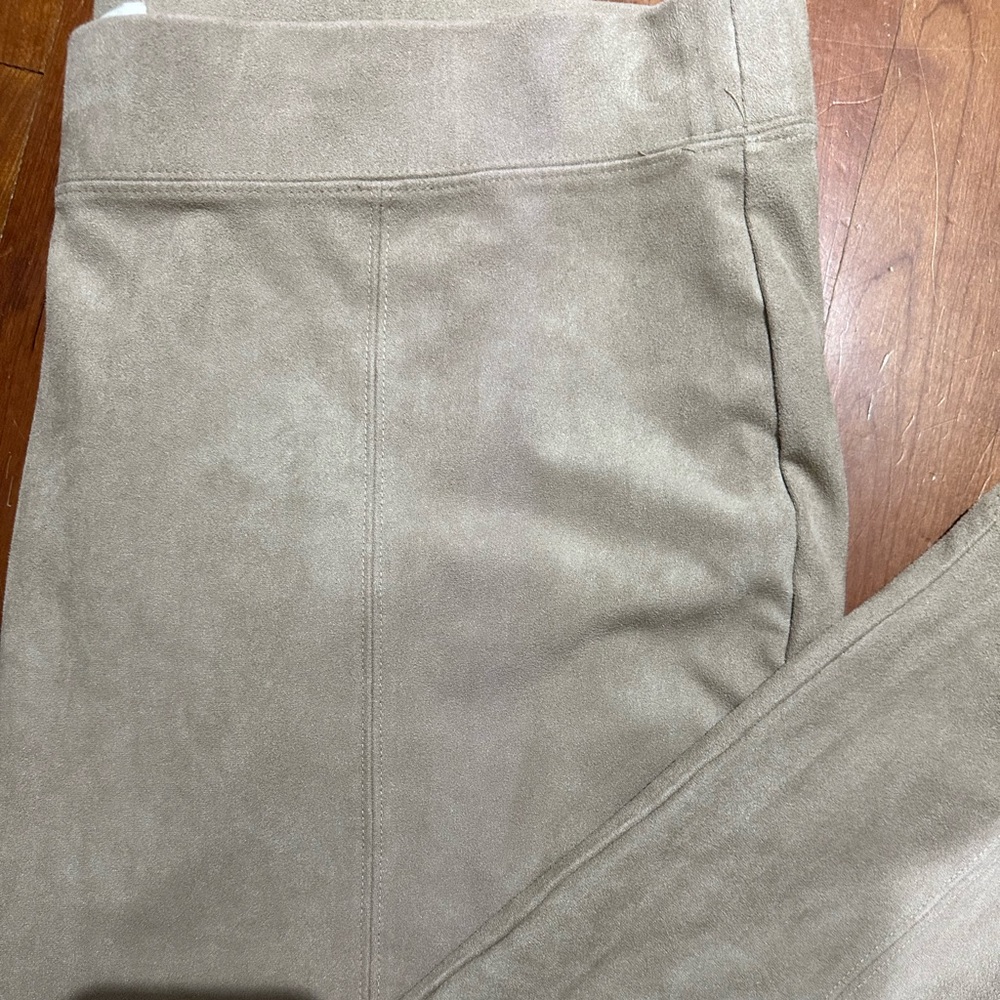 Chico's beige faux suede pull on pant. Style is the Trisha. Size Chicos 3 xl/16 - Picture 5 of 9